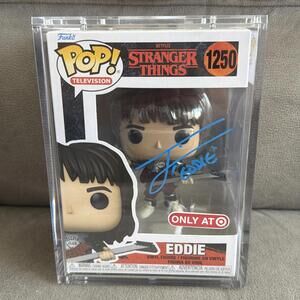 Eddie Stranger Things Funko Pop Signed By Joseph Quinn Coa In Hard Stack